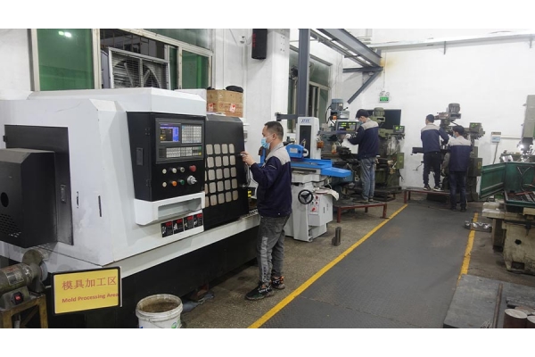 消費者怎么能買到好的塑膠模架，可分三步走